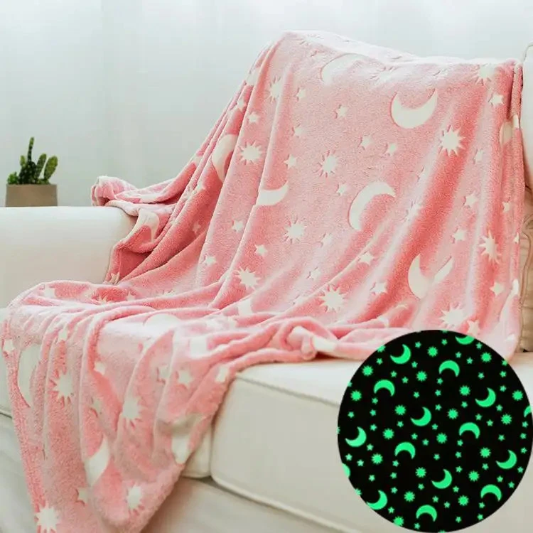 100% polyester flanel Glow v temné dece