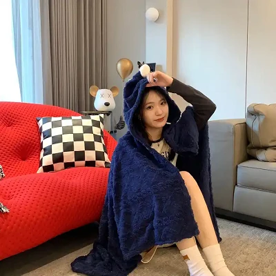 Jacquard Plush Shoulder Blanket