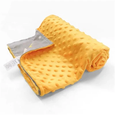 Minky Dot Deka Na Dárek