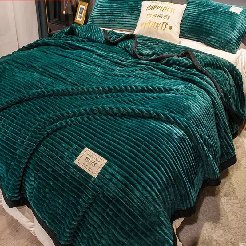 Pevná pruhovaná flanelová deka