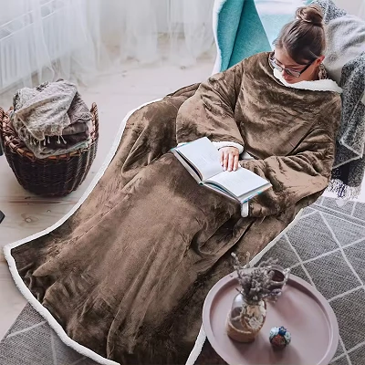 Přikrývka s mikinu Snuggie